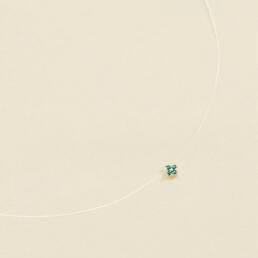 Collar corto Agatha Paris Beloved con piedra verde y baño de oro 02690221-658-TU