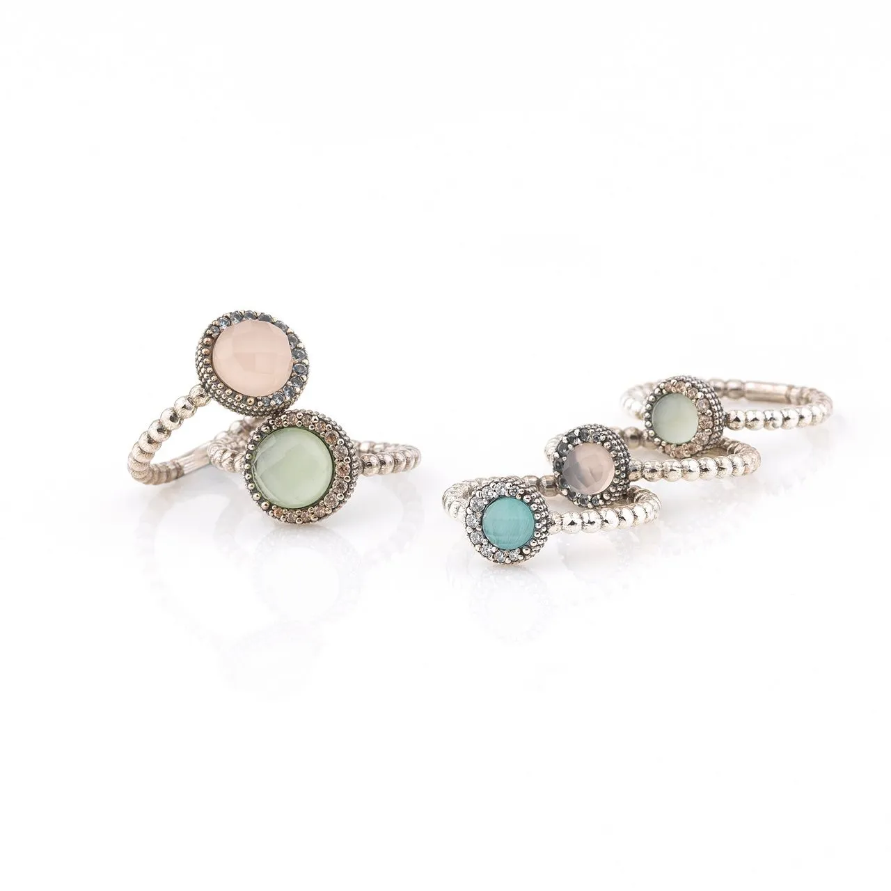 Anillo Sunfield Zinnia mini de plata oxidada con cuarzo rosa y circonitas AN064790/15